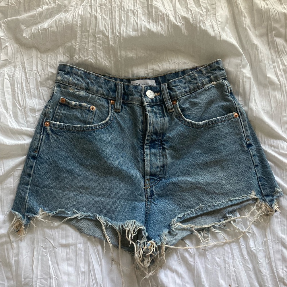 ZARA DENIM SHORTS